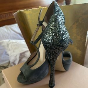 MUI MUI Pretty dress shoes. Size 7 Only worn 1 time.